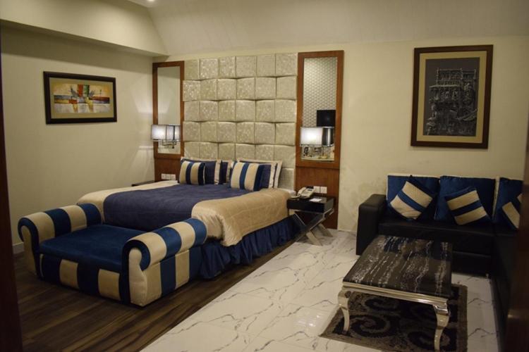 Hilton Suites Λαχόρη Εξωτερικό φωτογραφία