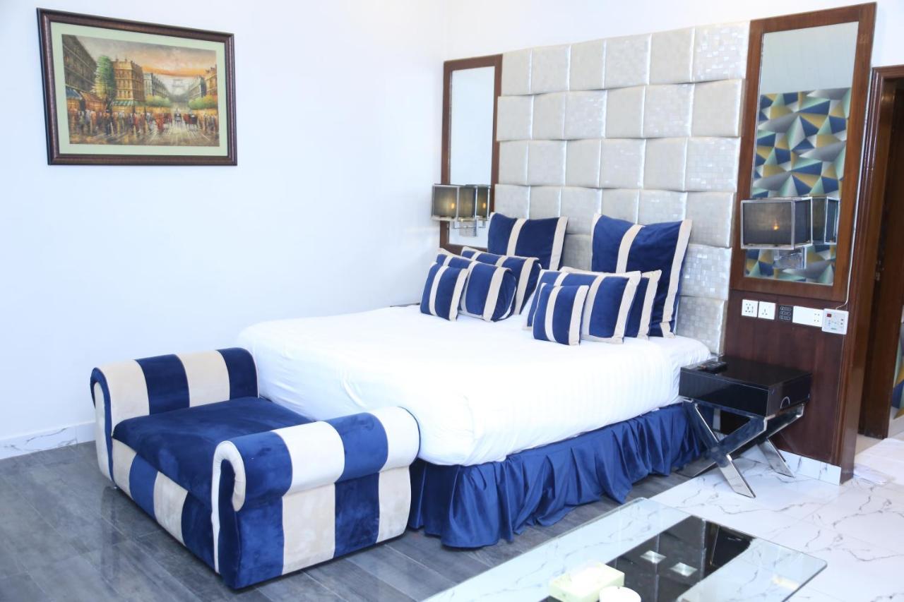 Hilton Suites Λαχόρη Εξωτερικό φωτογραφία