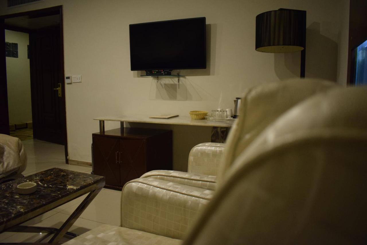 Hilton Suites Λαχόρη Εξωτερικό φωτογραφία